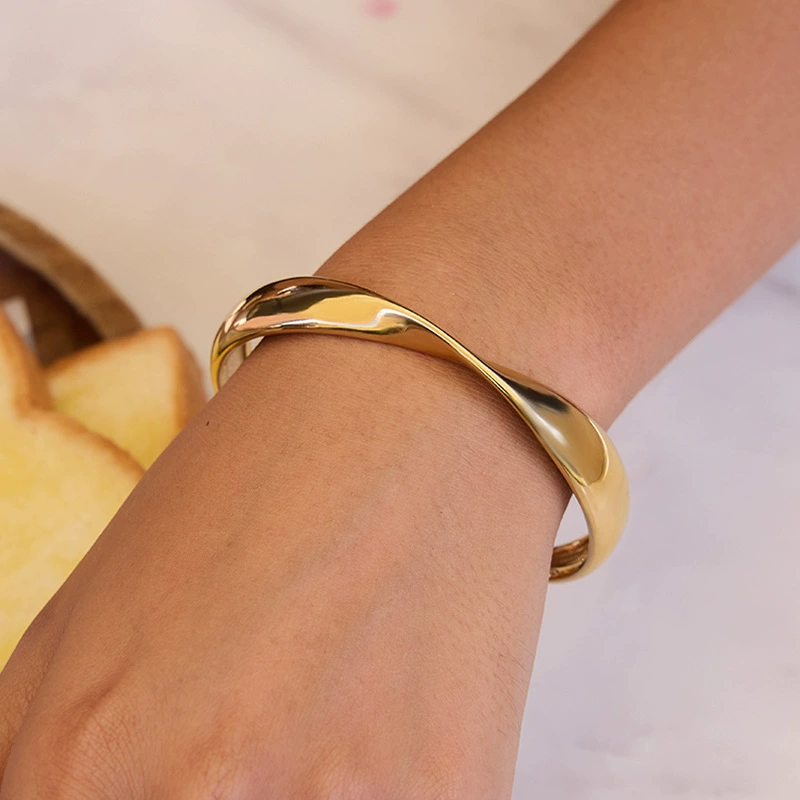Gilded Art Open Cuff Bracelet