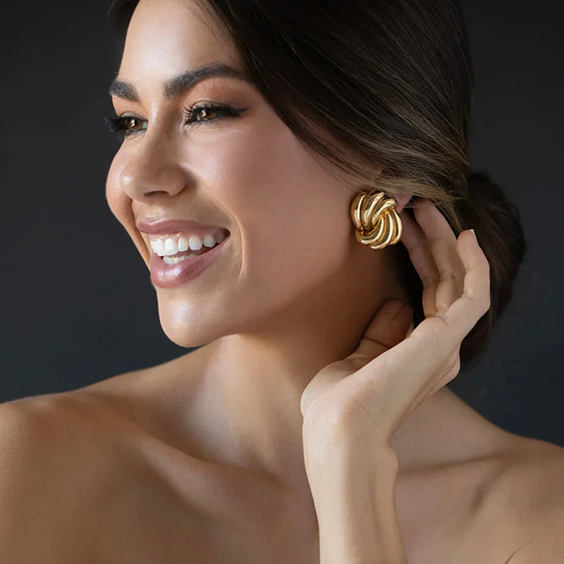French Vintage Twisted Croissant Stud Earrings
