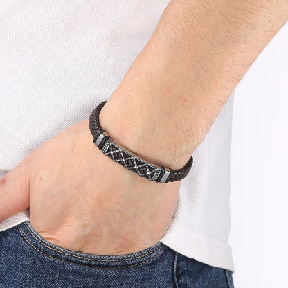 Viking-style Retro Woven Leather Totem Bracelet