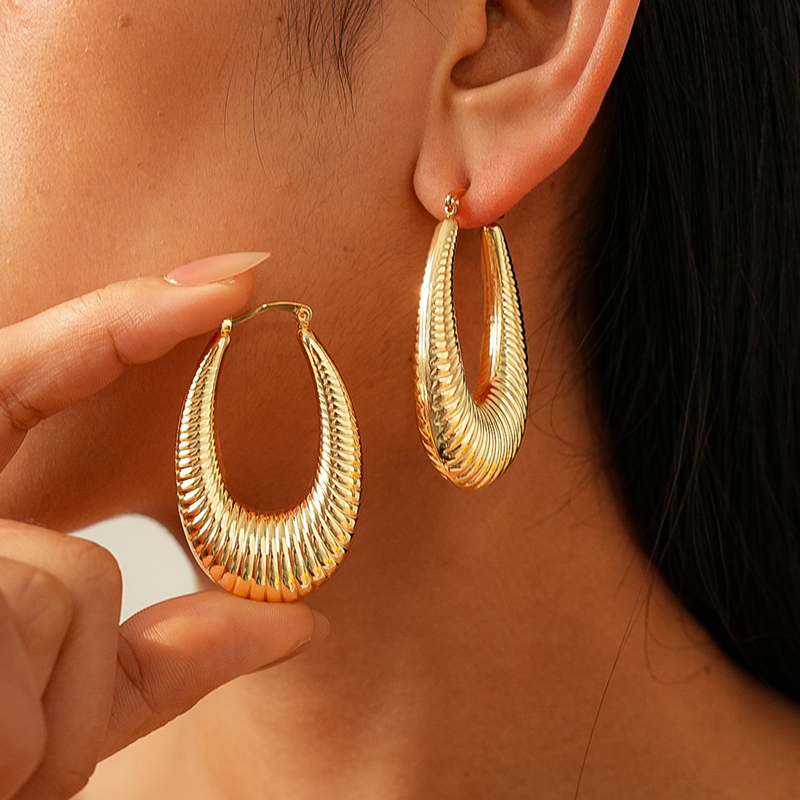 Ribbed Teardrop Chunky Hoop Earrings