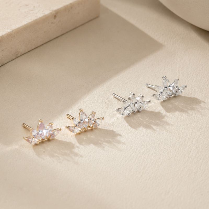 Crown Marquise Zircon Stud Earrings