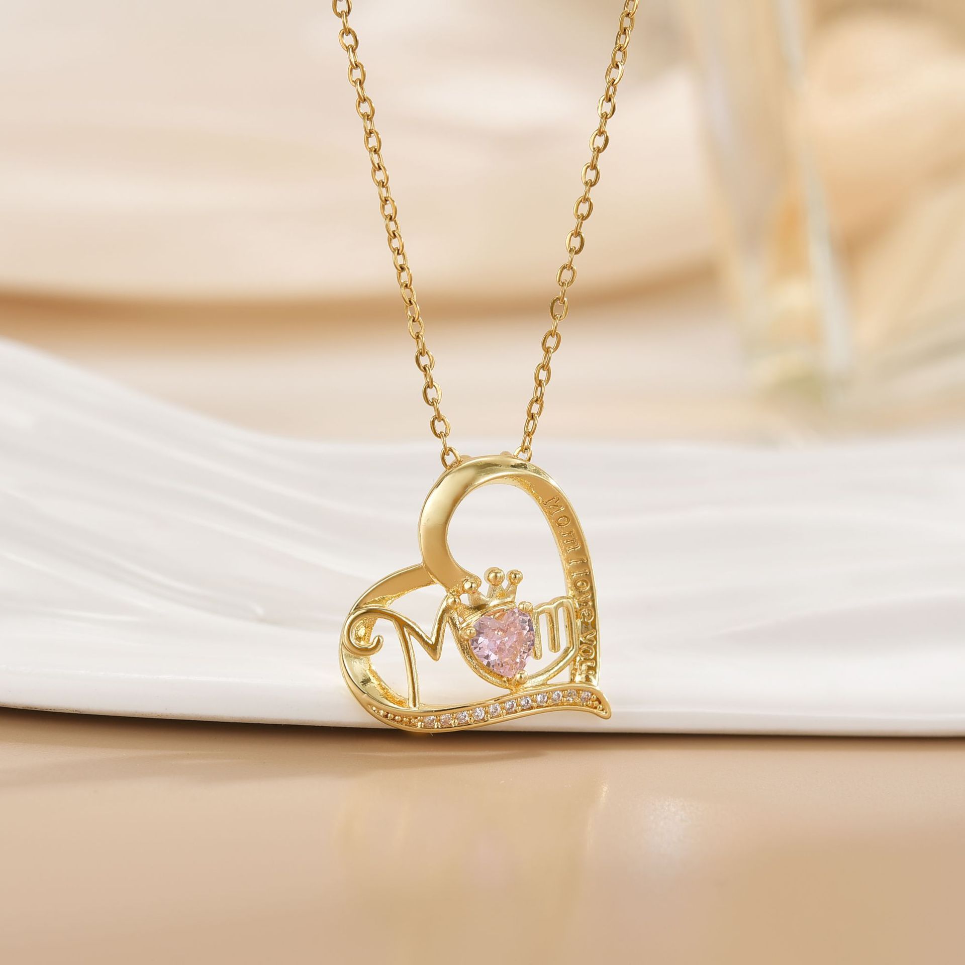 Light Luxury Necklace Collection