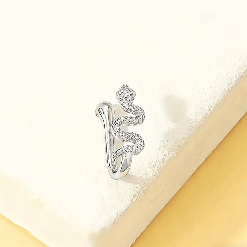 Serpent Fake Nose Cuff