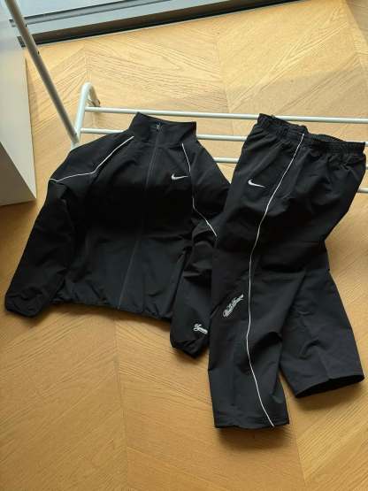 Stylish Color-Block Line Design Matching Set