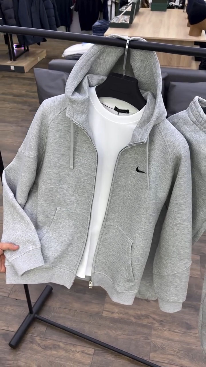 Classic Zip-Up Hoodie and Casual Pants Set