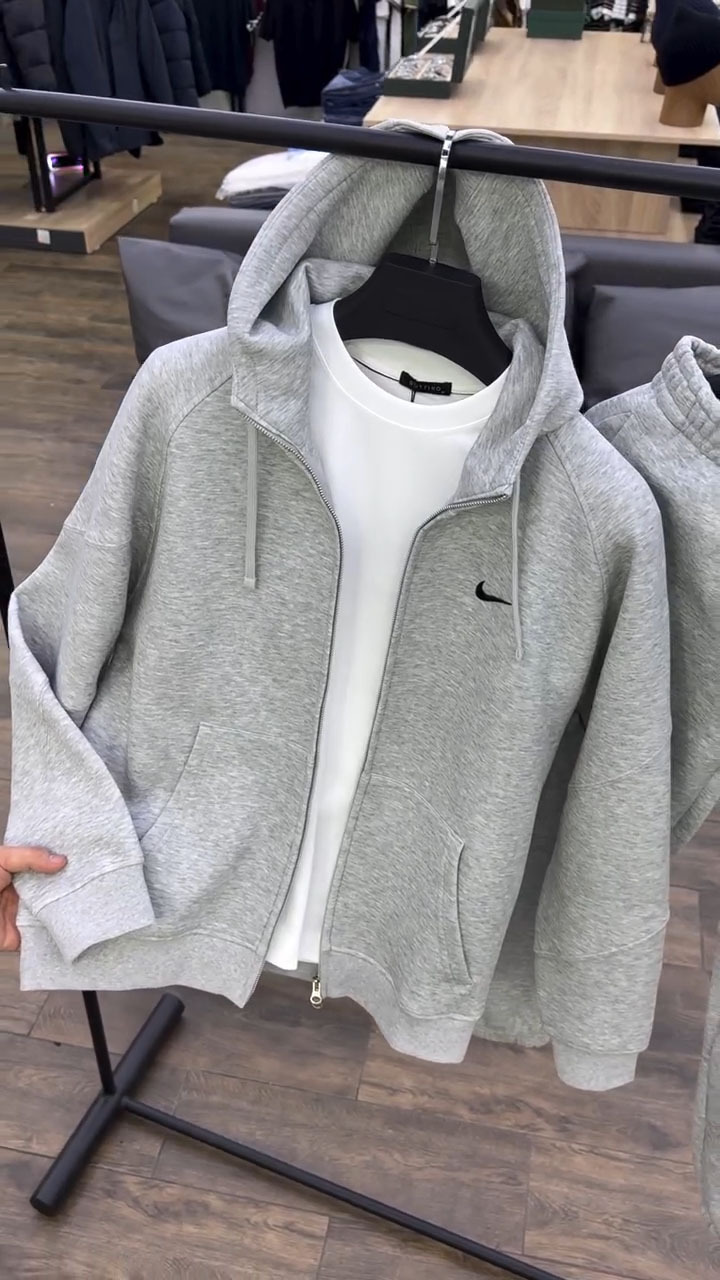 Classic Zip-Up Hoodie and Casual Pants Set