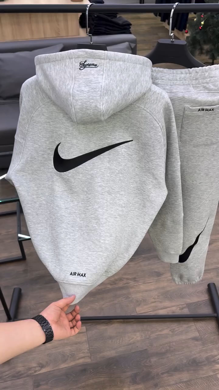 Classic Zip-Up Hoodie and Casual Pants Set