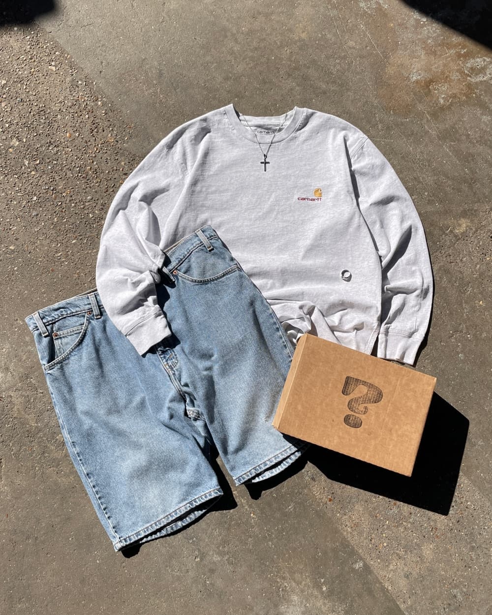 Vintage Outfit Mystery Box