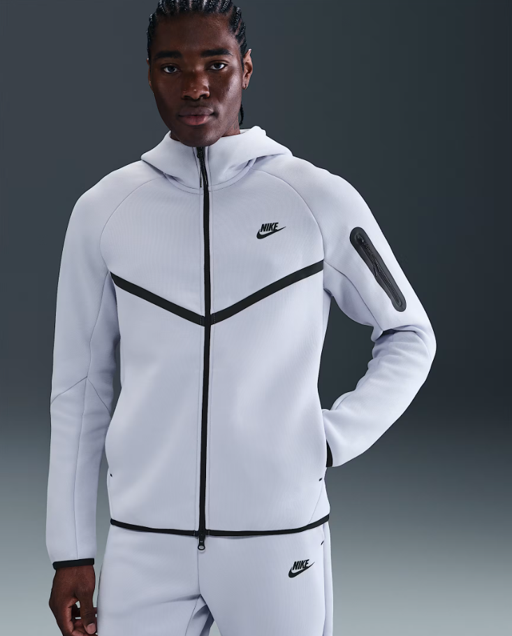 VIRAL TRACKSUIT