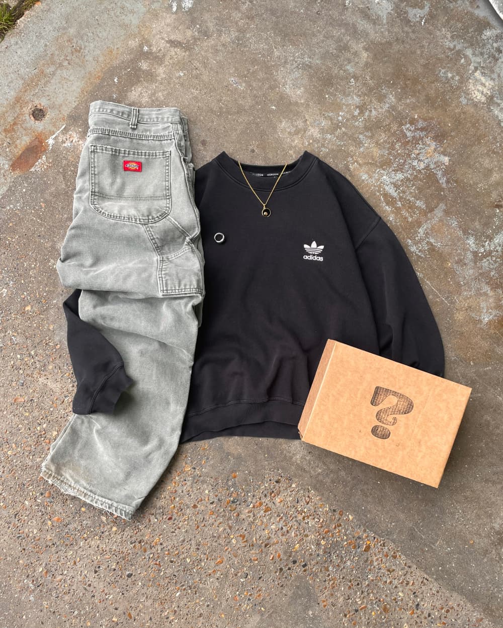 Vintage Outfit Mystery Box