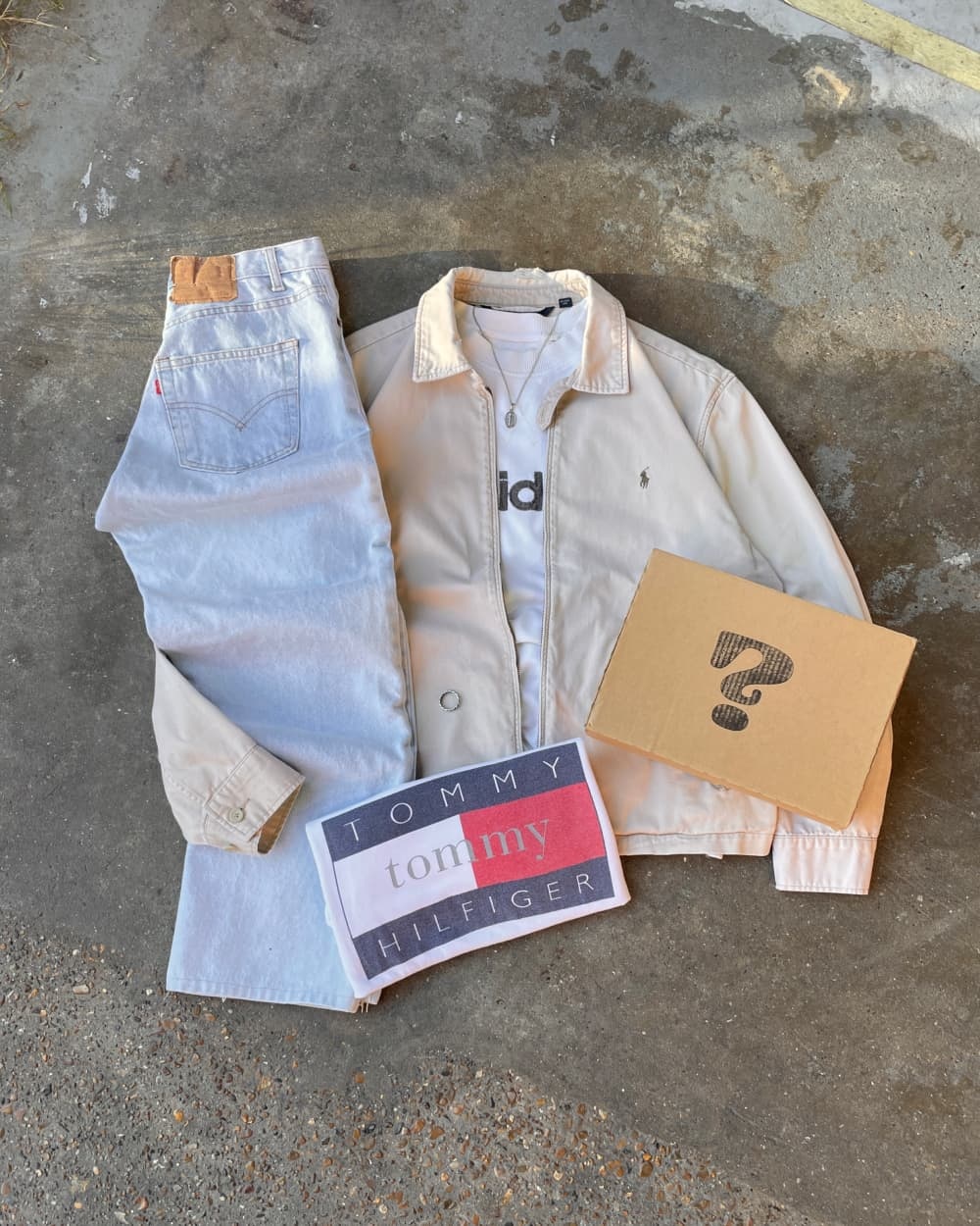 Vintage Outfit Mystery Box