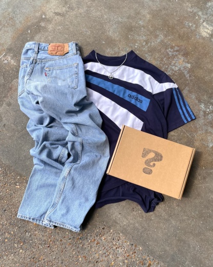 Vintage Outfit Mystery Box