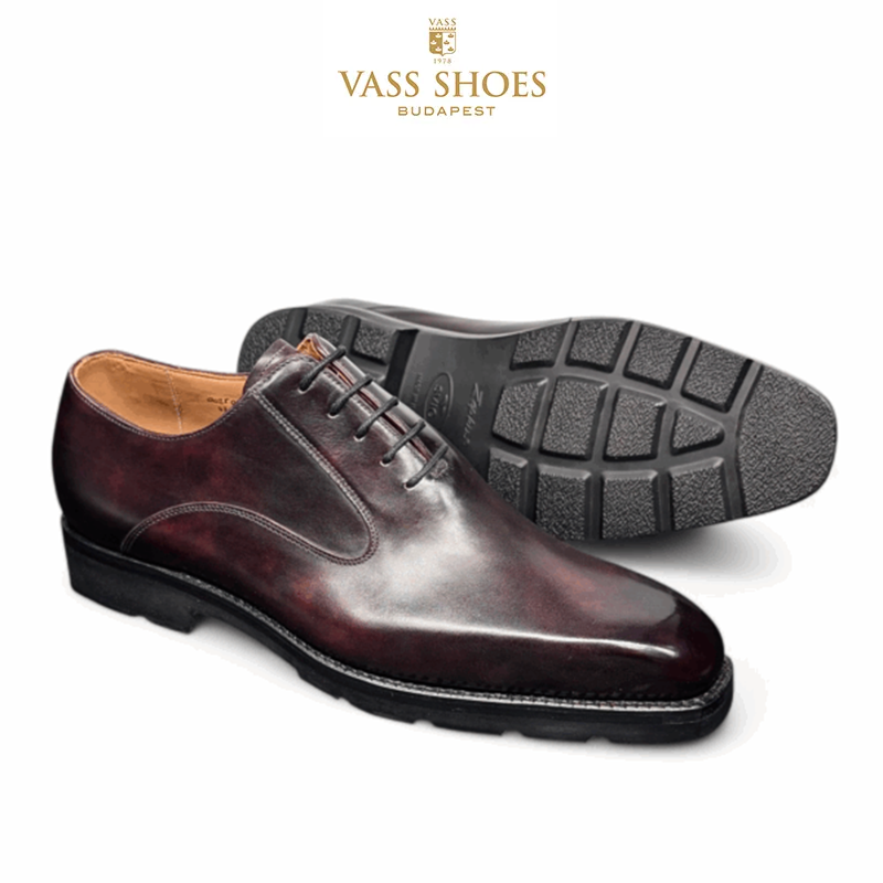 VASS® River kézzel varrott borjúbőr cipő