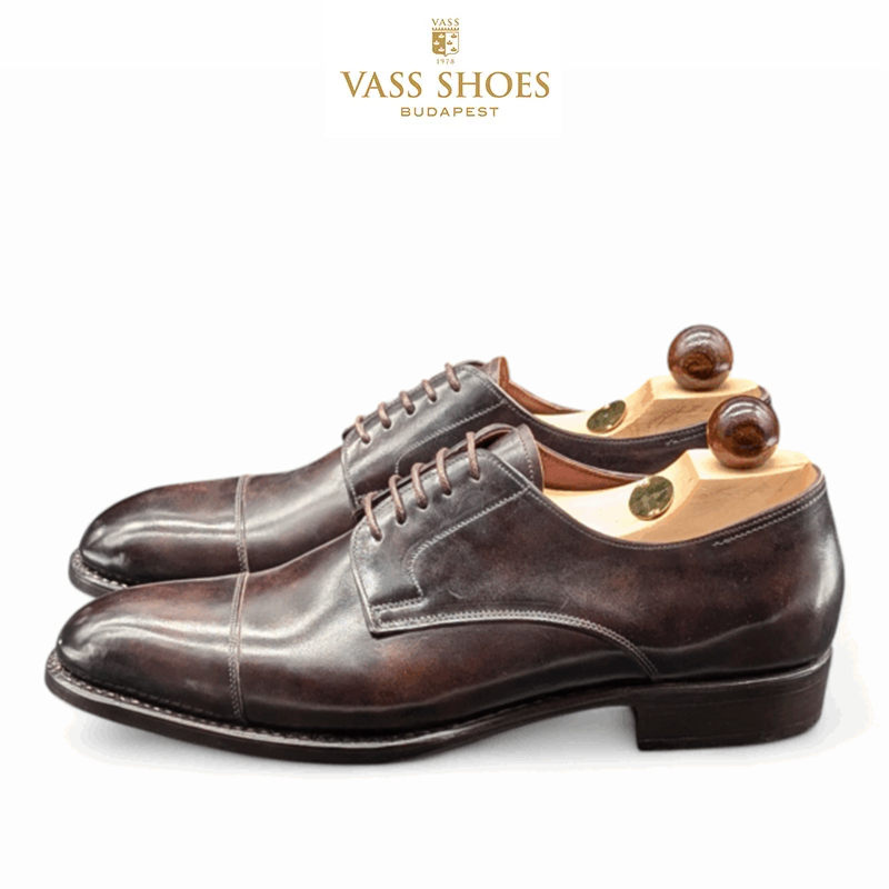 VASS® Pekanto Theresianer kézzel varrott borjúbőr cipő