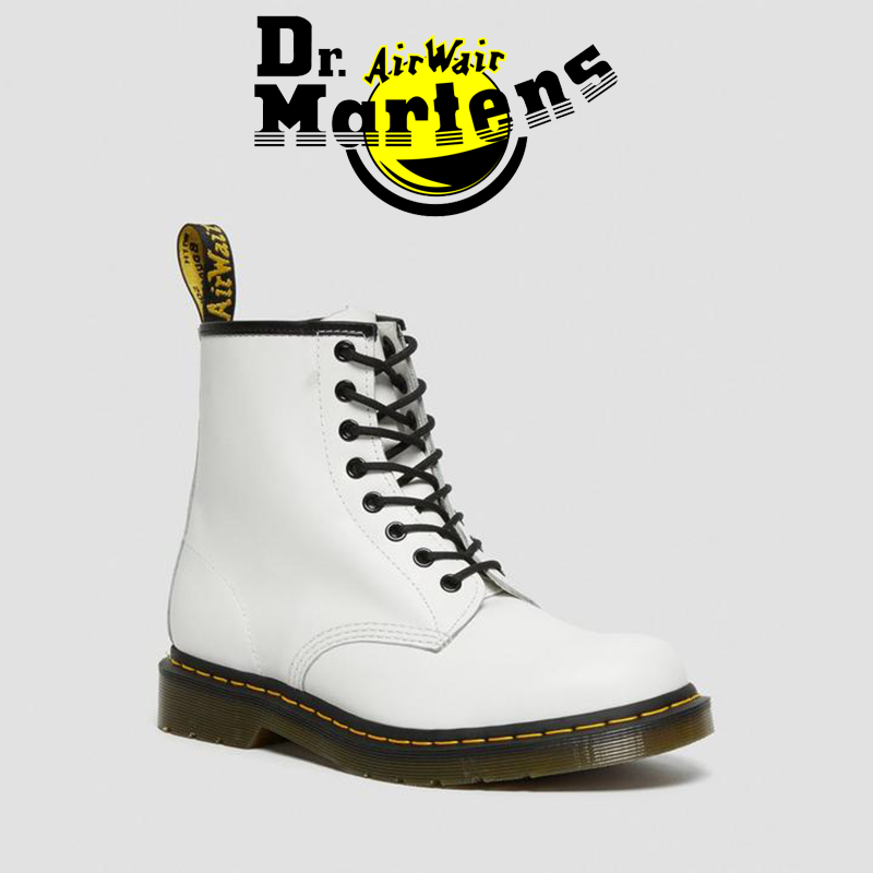 Dr.Martens® fűzős csizma sima bőrből