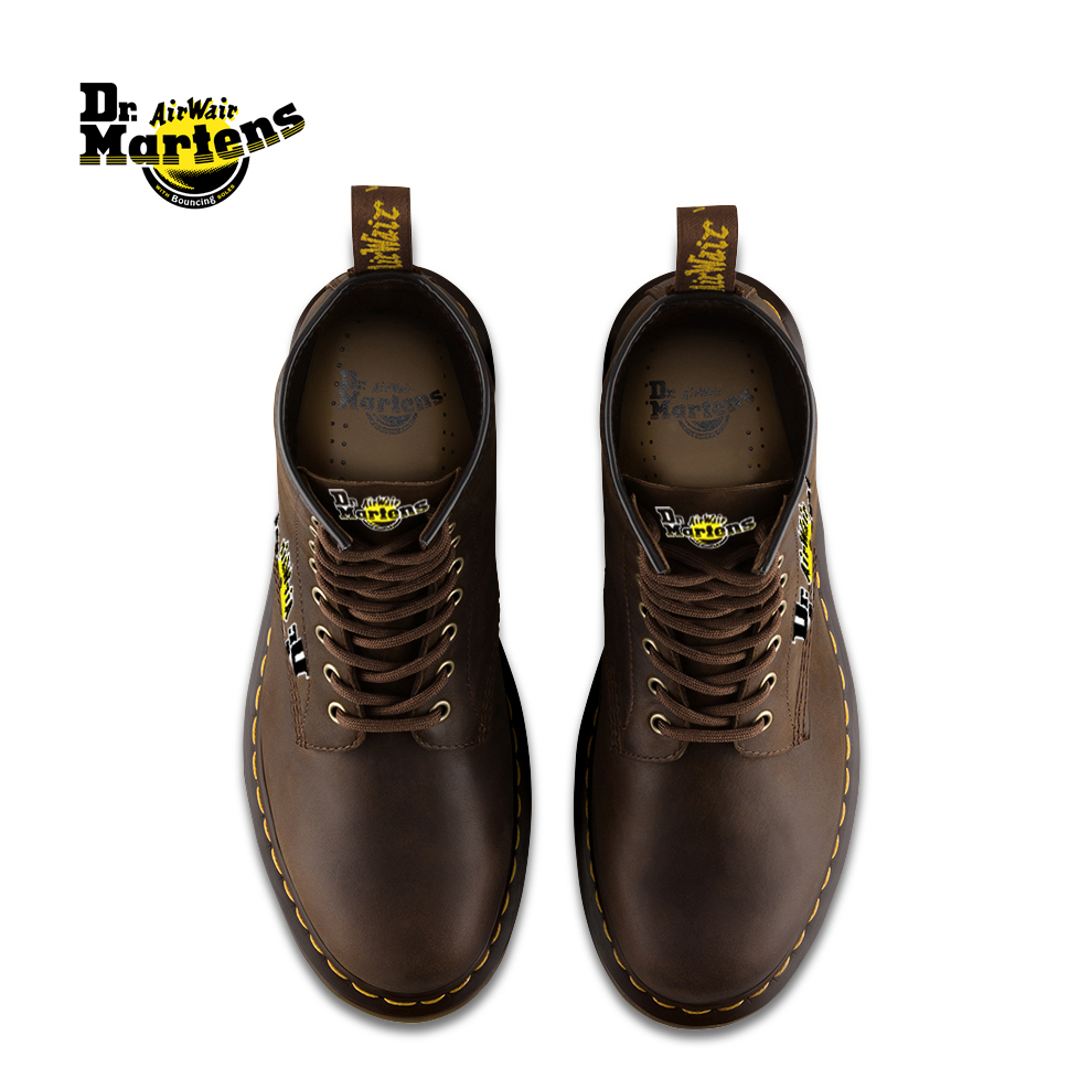 Dr.Martens®  nagy logójú sima bőr fűzős csizma