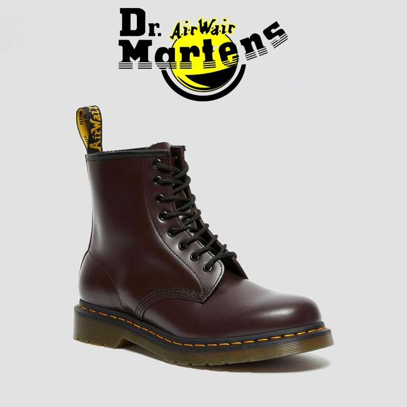Dr.Martens® fűzős csizma sima bőrből