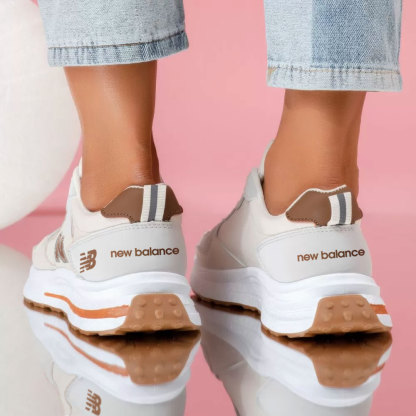 New Balance® Divatos, vastag talpú, csúszásmentes női cipő