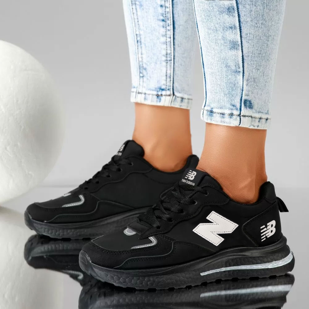 New Balance® Divatos, vastag talpú, csúszásmentes női cipő