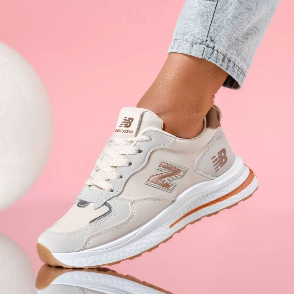 New Balance® Divatos, vastag talpú, csúszásmentes női cipő