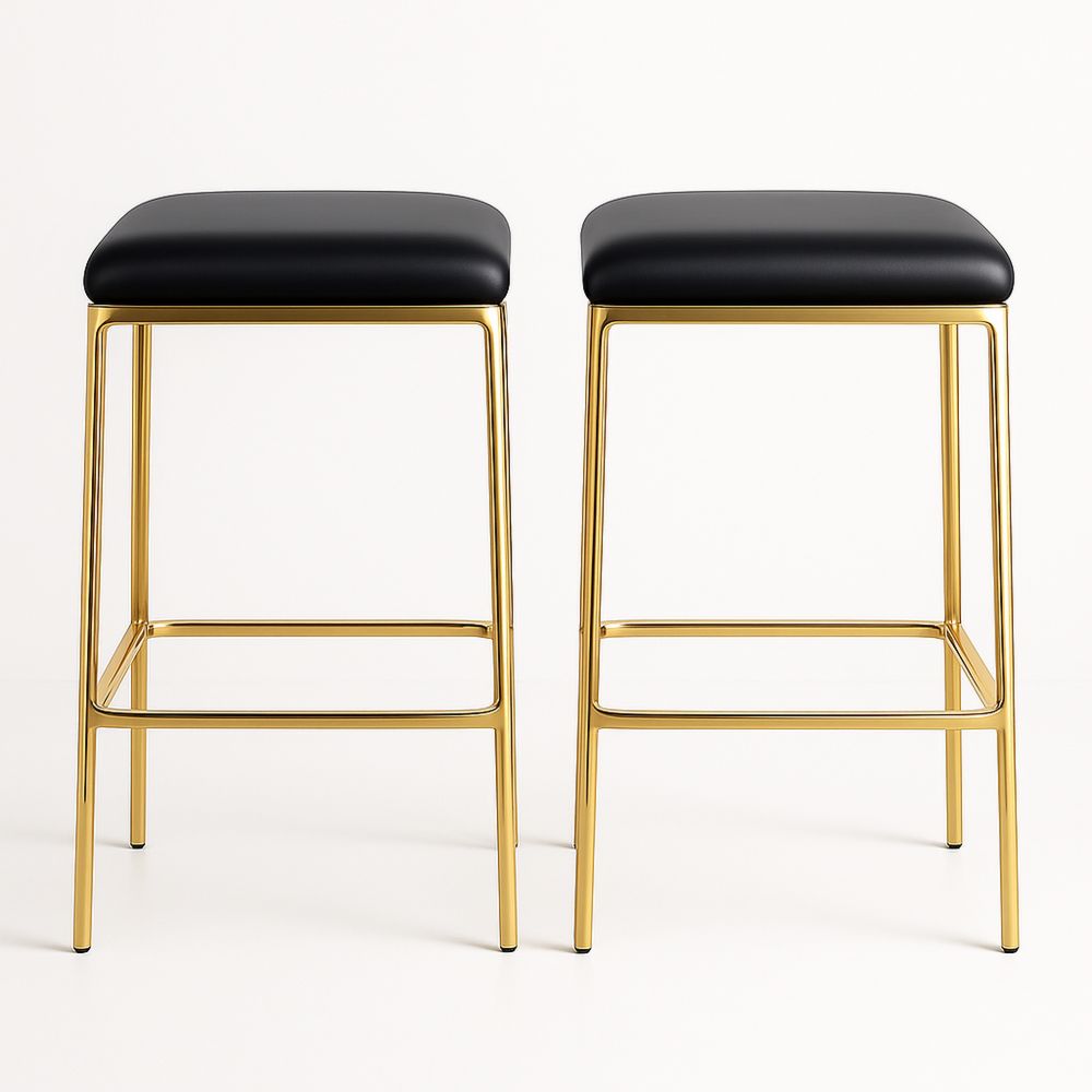 Kaksiosainen musta keinonahkainen baarijakkara, kultainen runko, korkeus 76cm-Pureauroravital