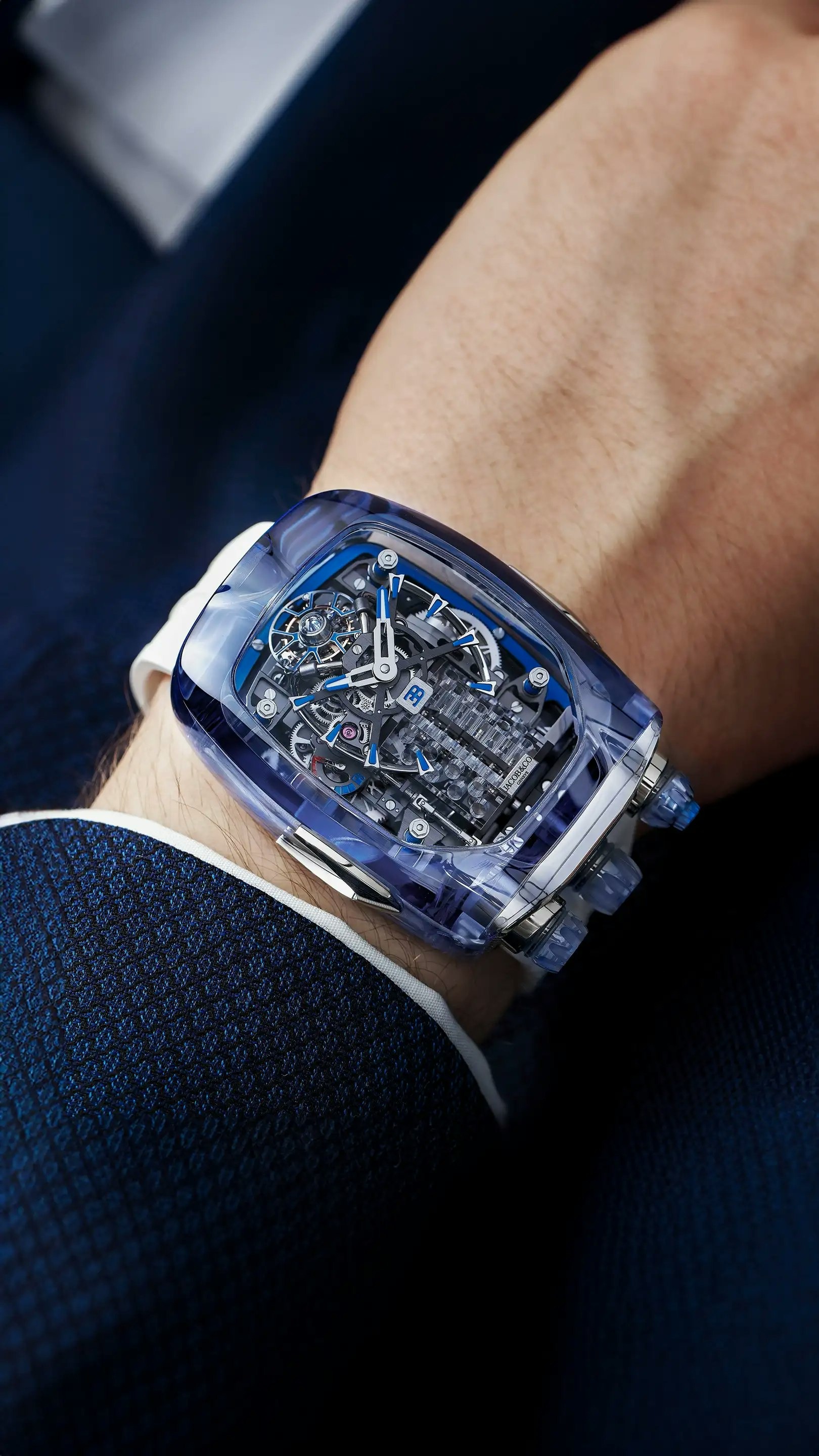 Bugthtatti Chiron Tourbillon Sapphire Crystal |  Blue Sapphire Crystal Jacthtob & Co.