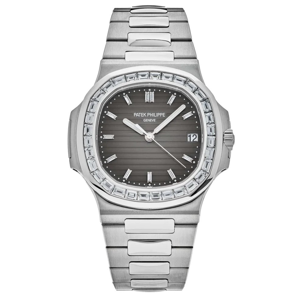 Nautilus 5711/110P-001 Platinum Grey Dial Diamond Bezel