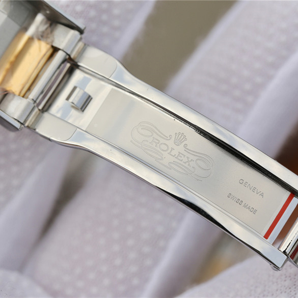 GMT-Master II Black Bezel Multicolor Selection 40mm