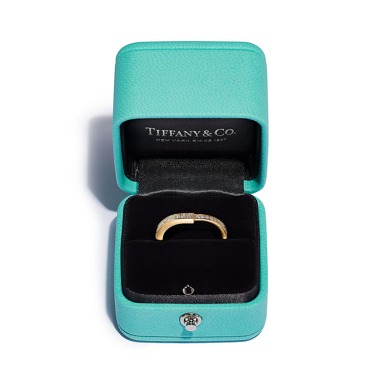 Lock Ring in Yellow Gold with Pave Diamonds