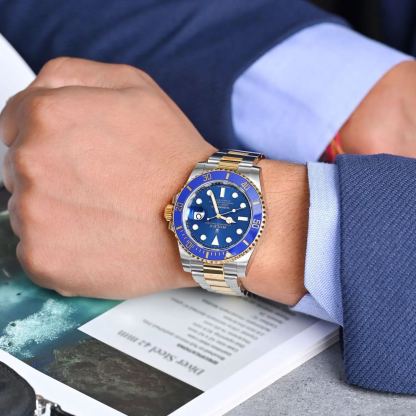 ROLthtEX OYSTER PERPETUAL SUBMARINER DATE 41MM
