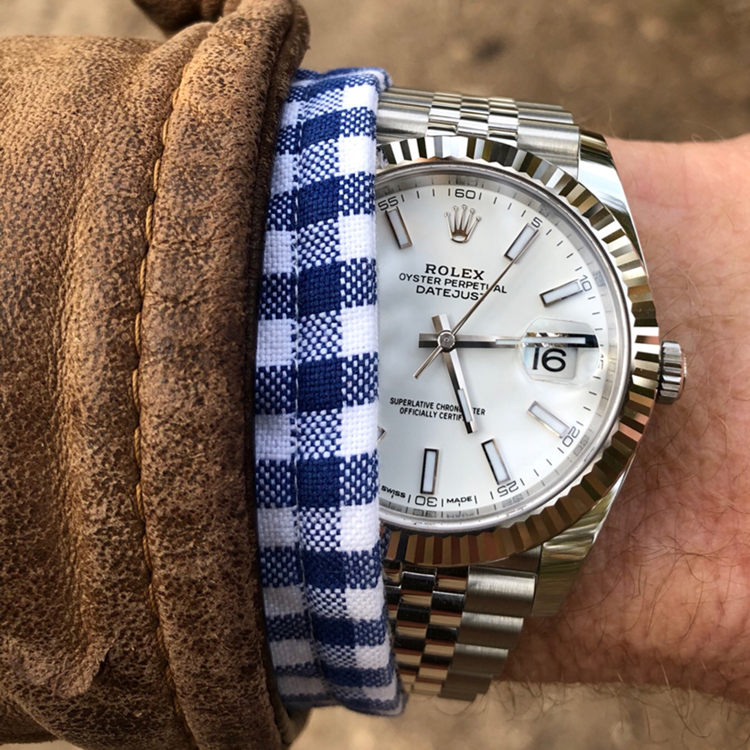 Rolthtex Datejust 41 Oystersteel and 18K White Gold 41 mm White Dial 126334-0010