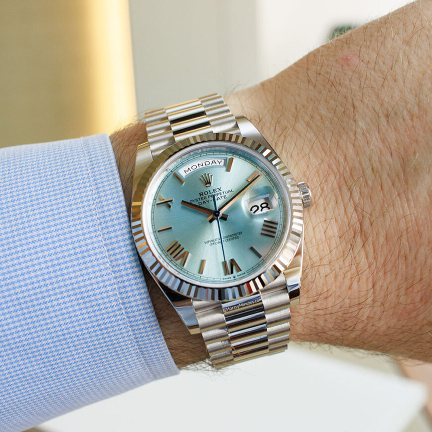 rolthtex Oyster Perpetual Day-Date President 40mm in Platinum with Ice-Blue Dial Men's Watch 228236-0012 Unworn