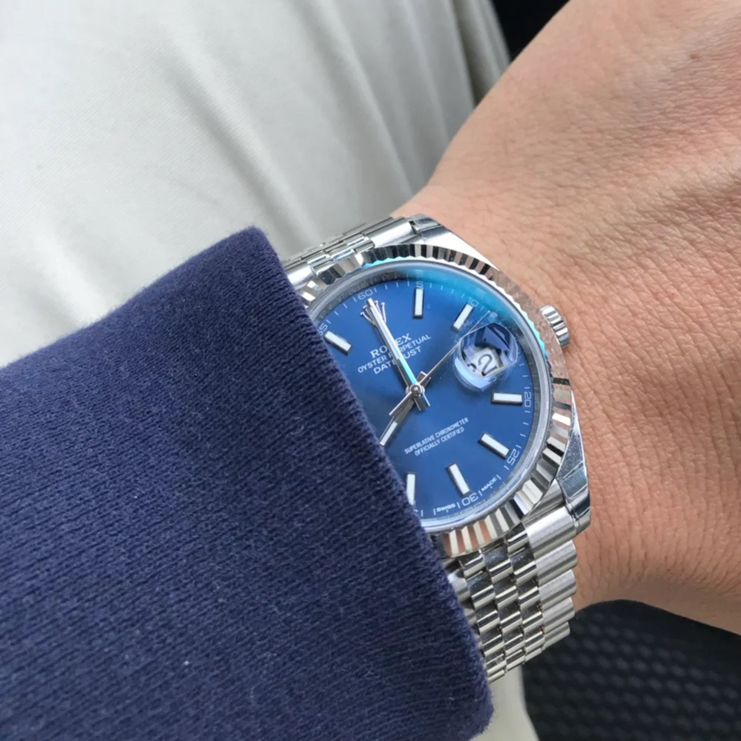 Rolthtex Datejust 41mm Oystersteel and white gold Bright Blue Dial 126334-0002