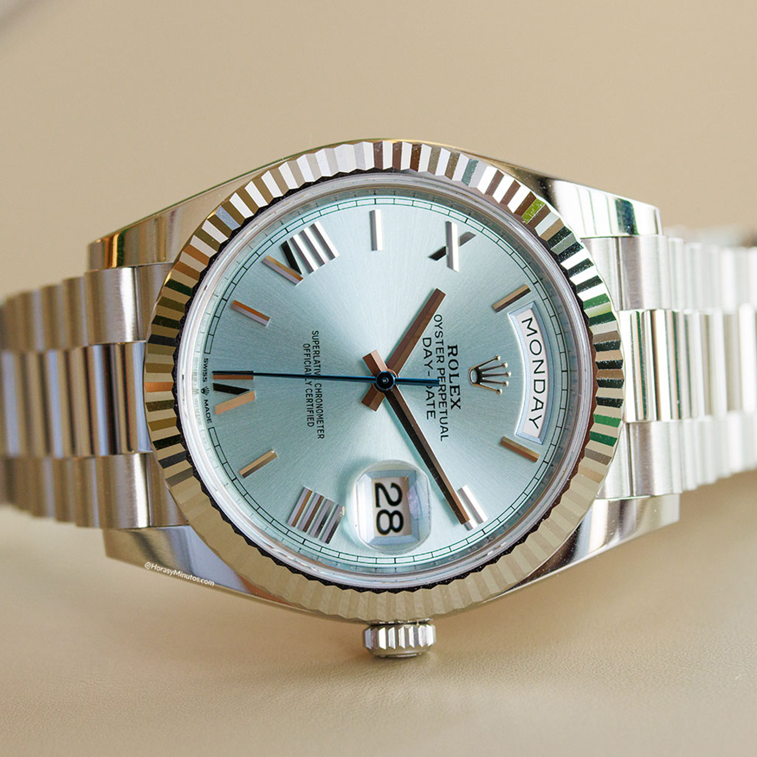 rolthtex Oyster Perpetual Day-Date President 40mm in Platinum with Ice-Blue Dial Men's Watch 228236-0012 Unworn