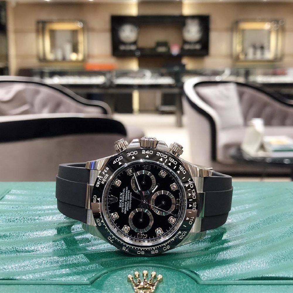 rolthtex Daytona White Gold Black Dial Oysterflex Strap 116519LN-0025