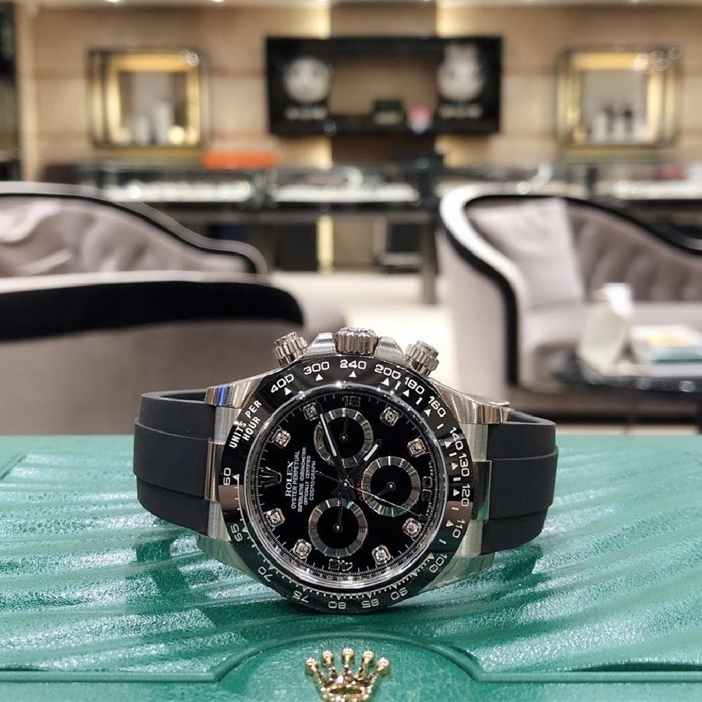 rolthtex Daytona White Gold Black Dial Oysterflex Strap 116519LN-0025