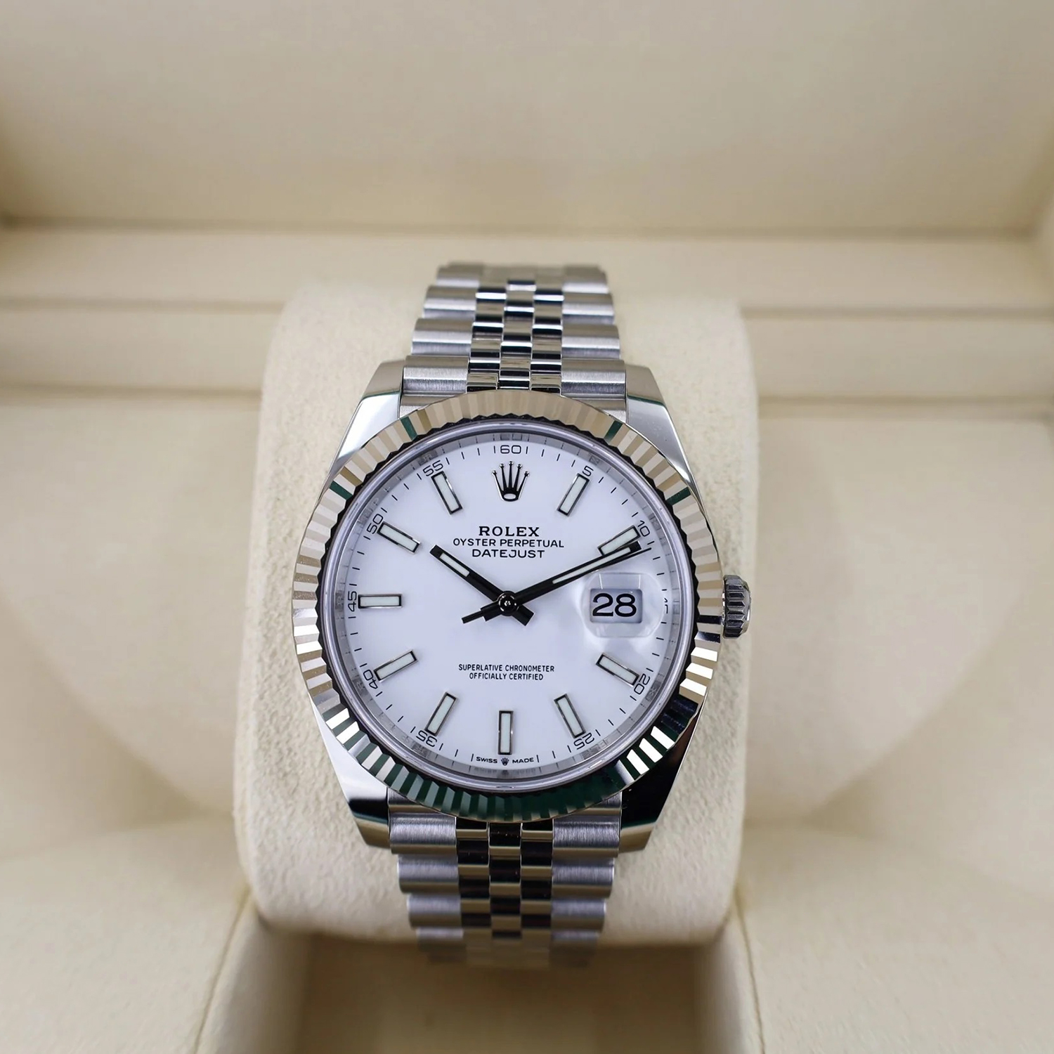 Rolthtex Datejust 41 Oystersteel and 18K White Gold 41 mm White Dial 126334-0010