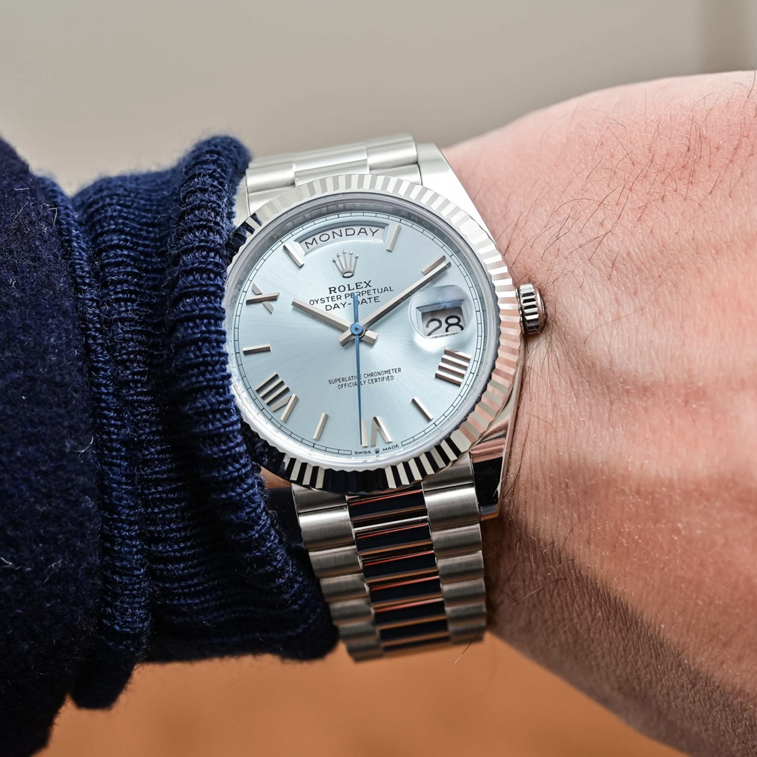 rolthtex Oyster Perpetual Day-Date President 40mm in Platinum with Ice-Blue Dial Men's Watch 228236-0012 Unworn