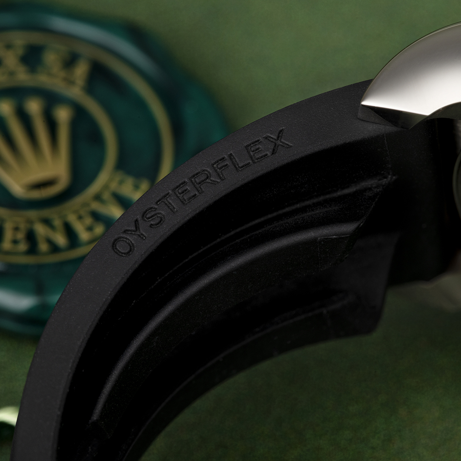 rolthtex Daytona White Gold Black Dial Oysterflex Strap 116519LN-0025