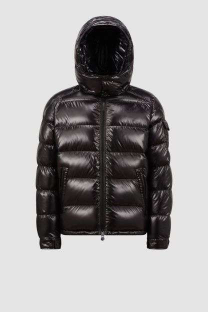 Monthtcler Maya Hooded Short Down Jacket