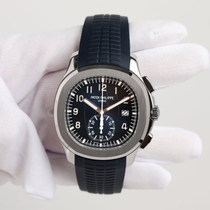 PATthtEK PHILIthtPPE AQUANAUT CHRONOGRAPH 42MM