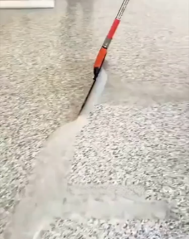 【Am selben Tag streichen, am selben Tag beziehen】Marmor-ähnlicher farbiger Sand selbstnivellierende 