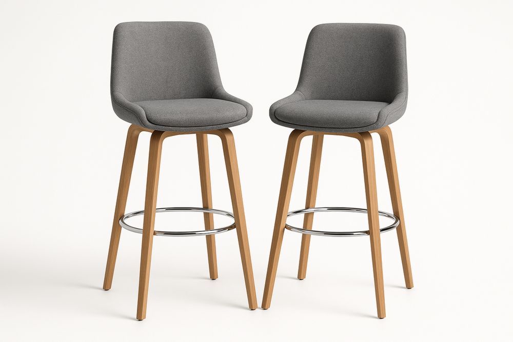 Kaksi Harmaa Kankaasta Baarijakkaraa Puurungolla-lumiaurorahaven