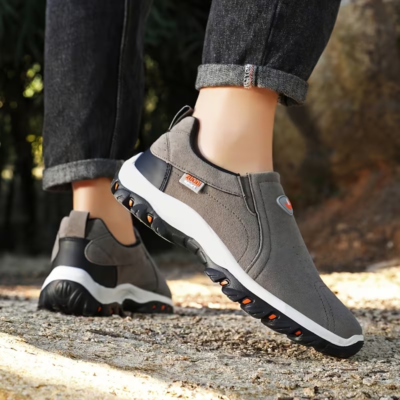 Linokyr® – Scarpe ortopediche mediche dal design ergonomico che alleviano il dolore alla schiena, alle articolazioni e alle gambe.