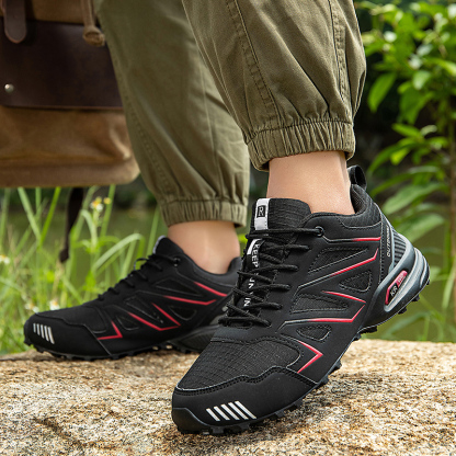 Scarpe ortopediche dal design ergonomico per dolori alla schiena, alle articolazioni e ai piedi: adatte a tutti gli uomini