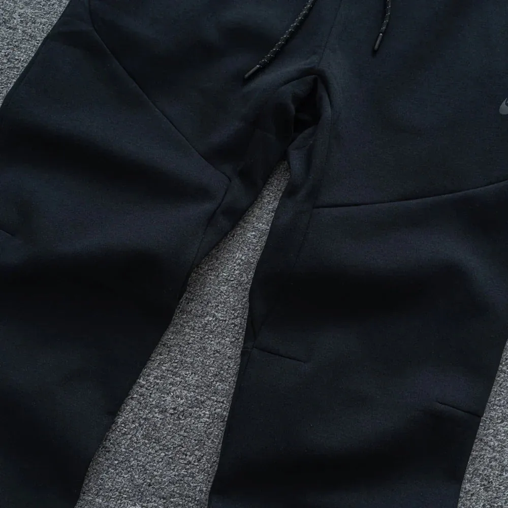 Conjunto  Tech Fleece Image - 3