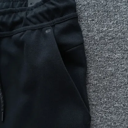 Conjunto  Tech Fleece Image - 4