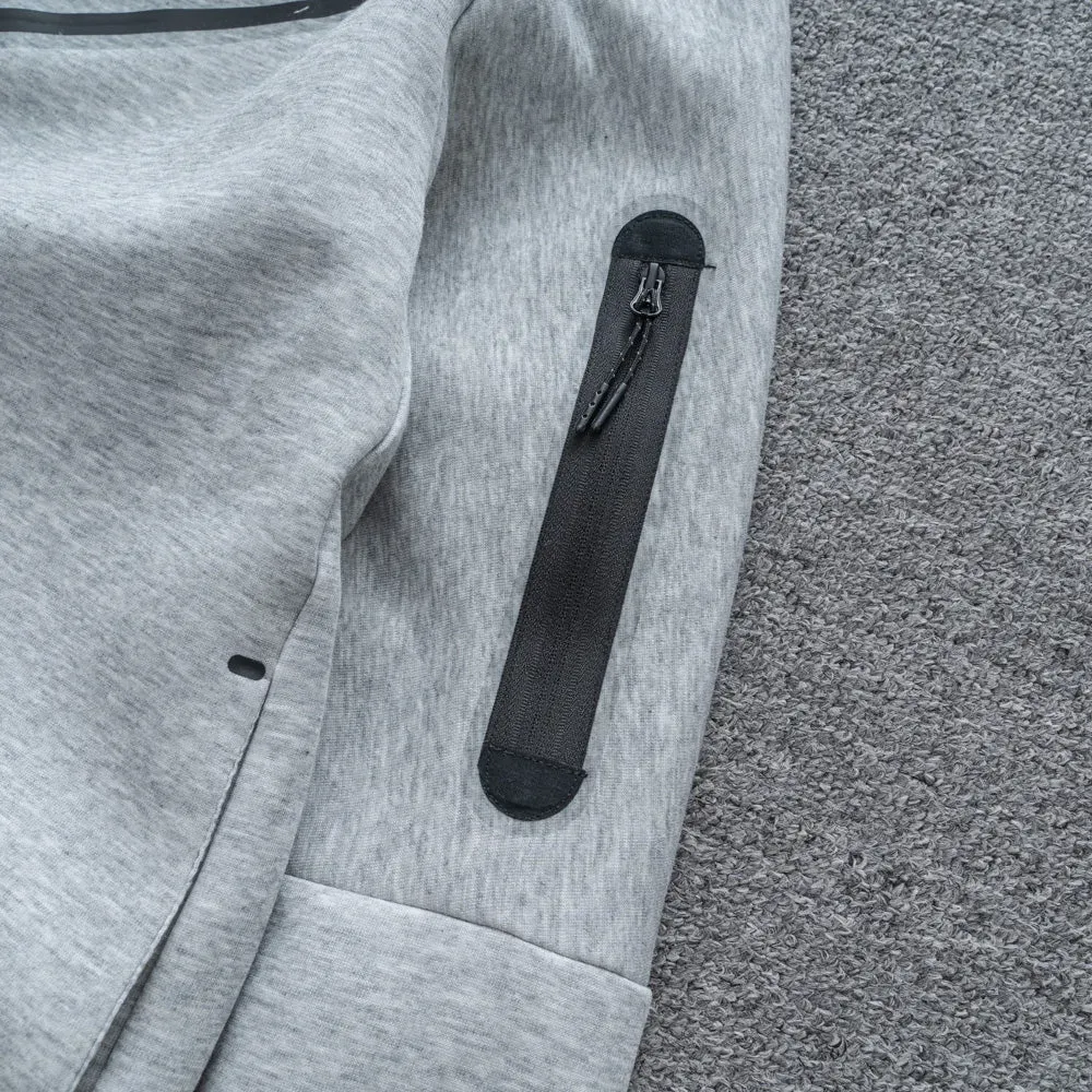 Conjunto  Tech Fleece Cinza Image - 4