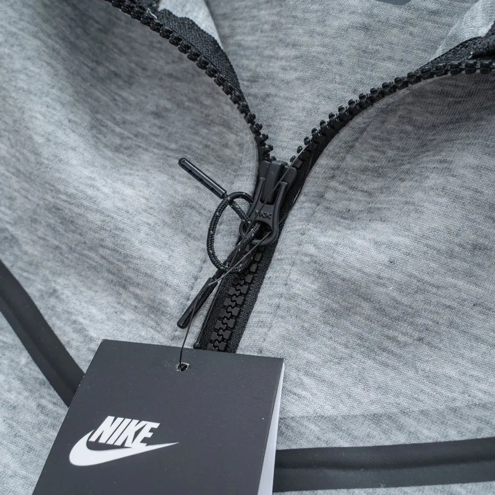 Conjunto  Tech Fleece Cinza Image - 16