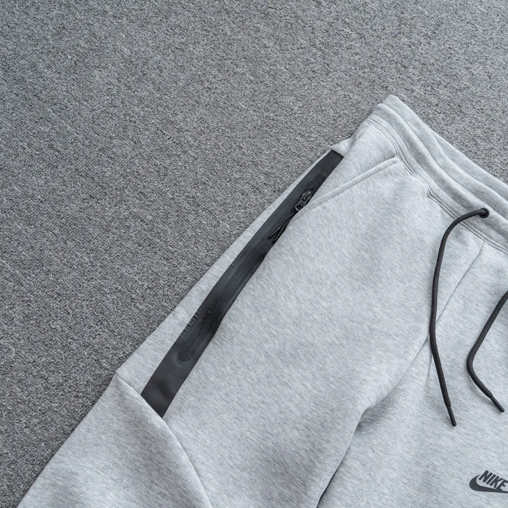 Conjunto  Tech Fleece Cinza Image - 23